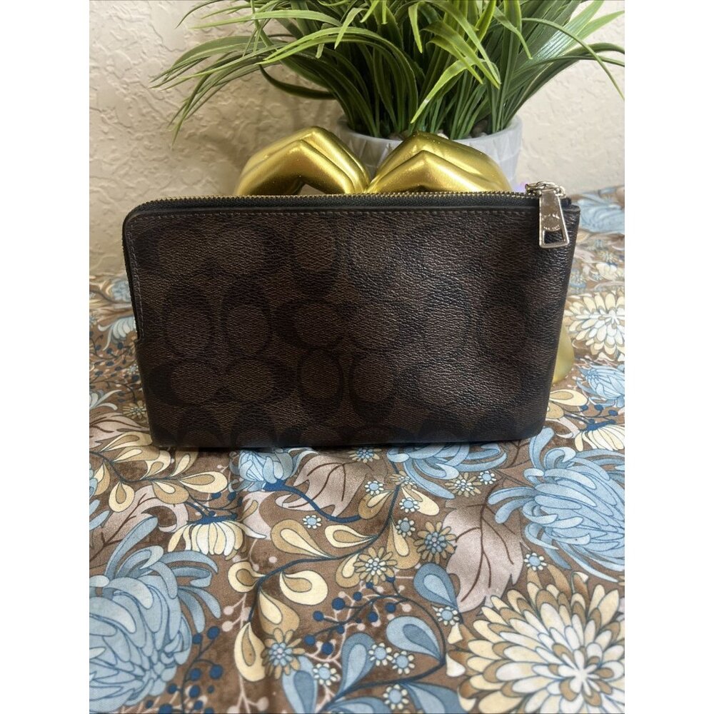 COACH Double Corner Zip Around Wallet Pouch Brown Black Signature Coated Canvas - Picture 2 of 9
